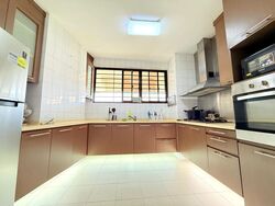 Pine Grove (D21), Condominium #607985701